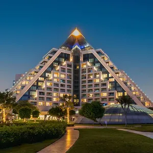 Raffles 5* Dubai