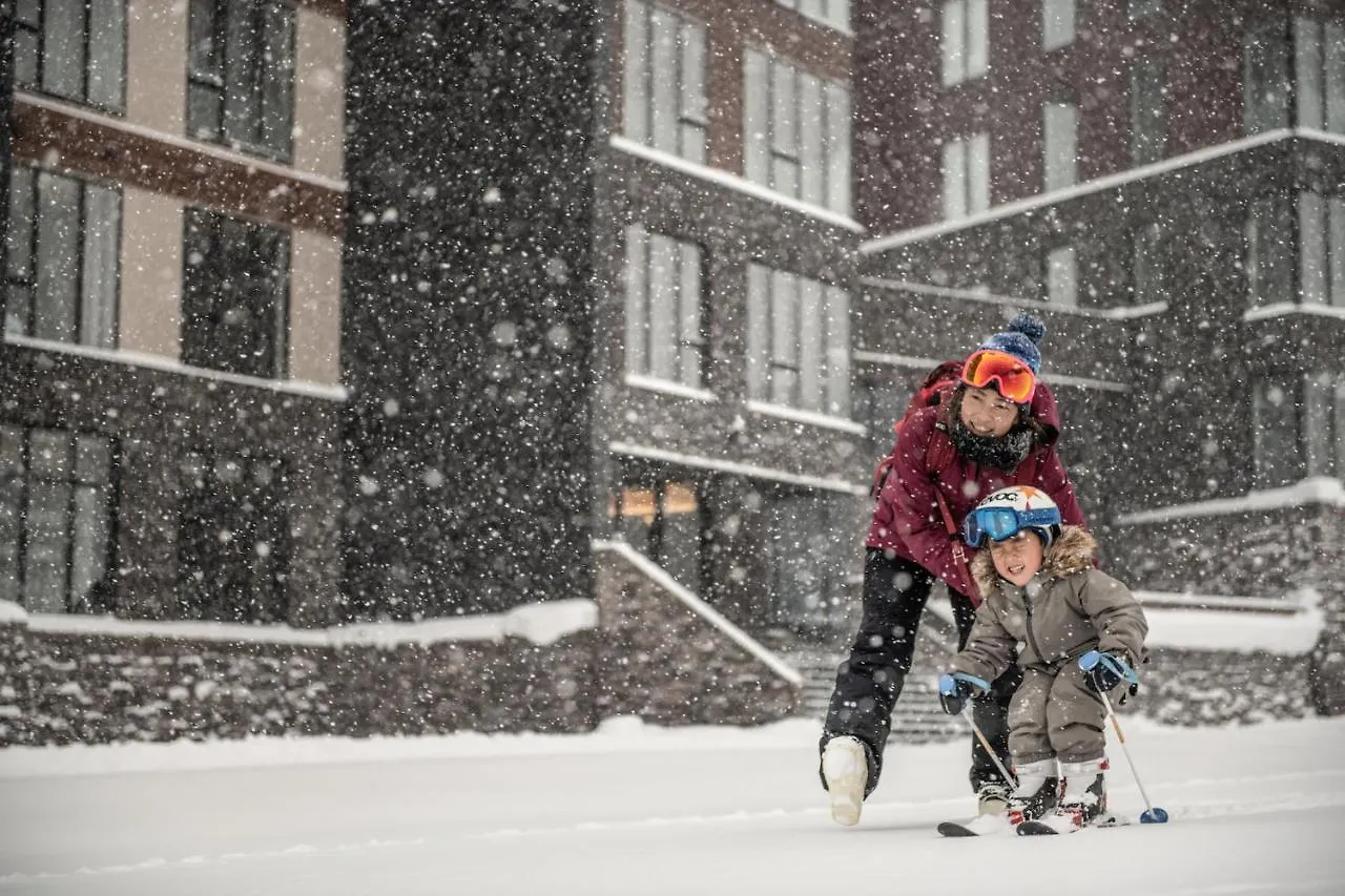 Aparthotel Yu Kiroro, Ski-In Ski-Out Luxury Residences Akaigawa
