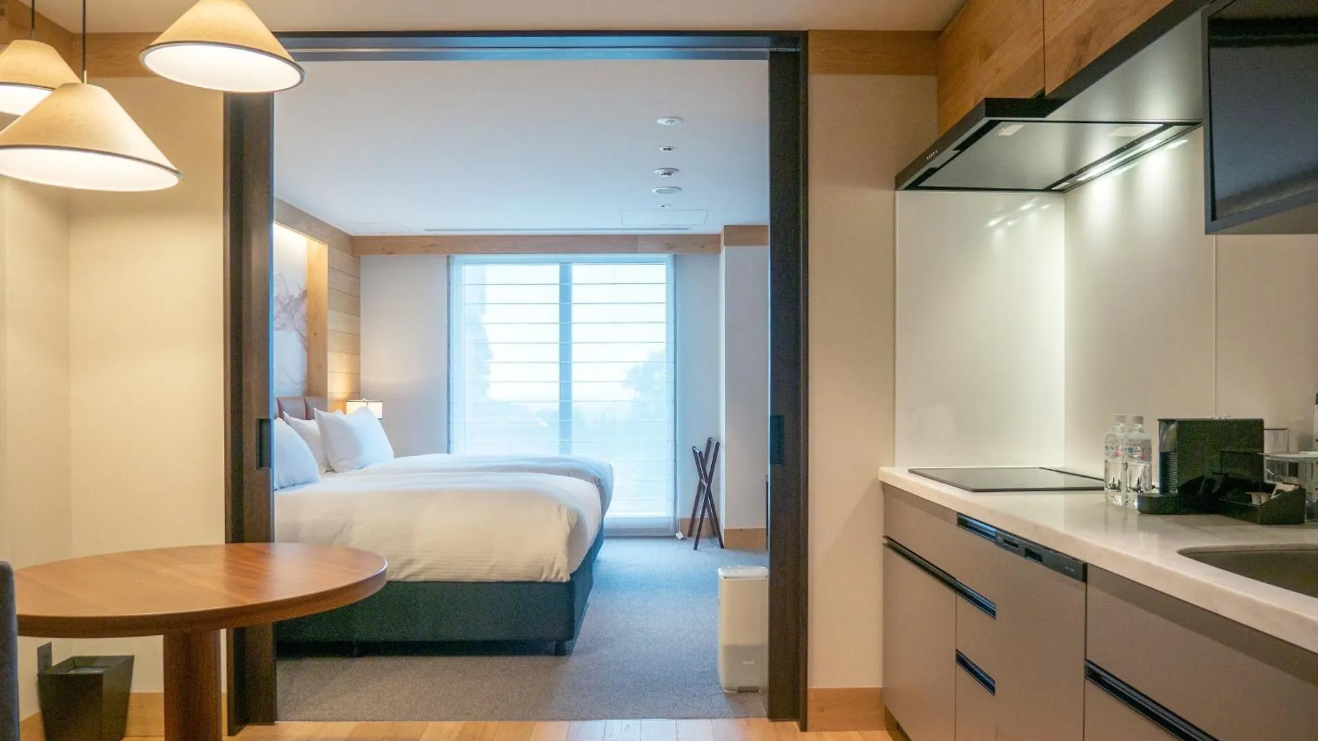Yu Kiroro, Ski-In Ski-Out Luxury Residences Akaigawa 5*,  Japan