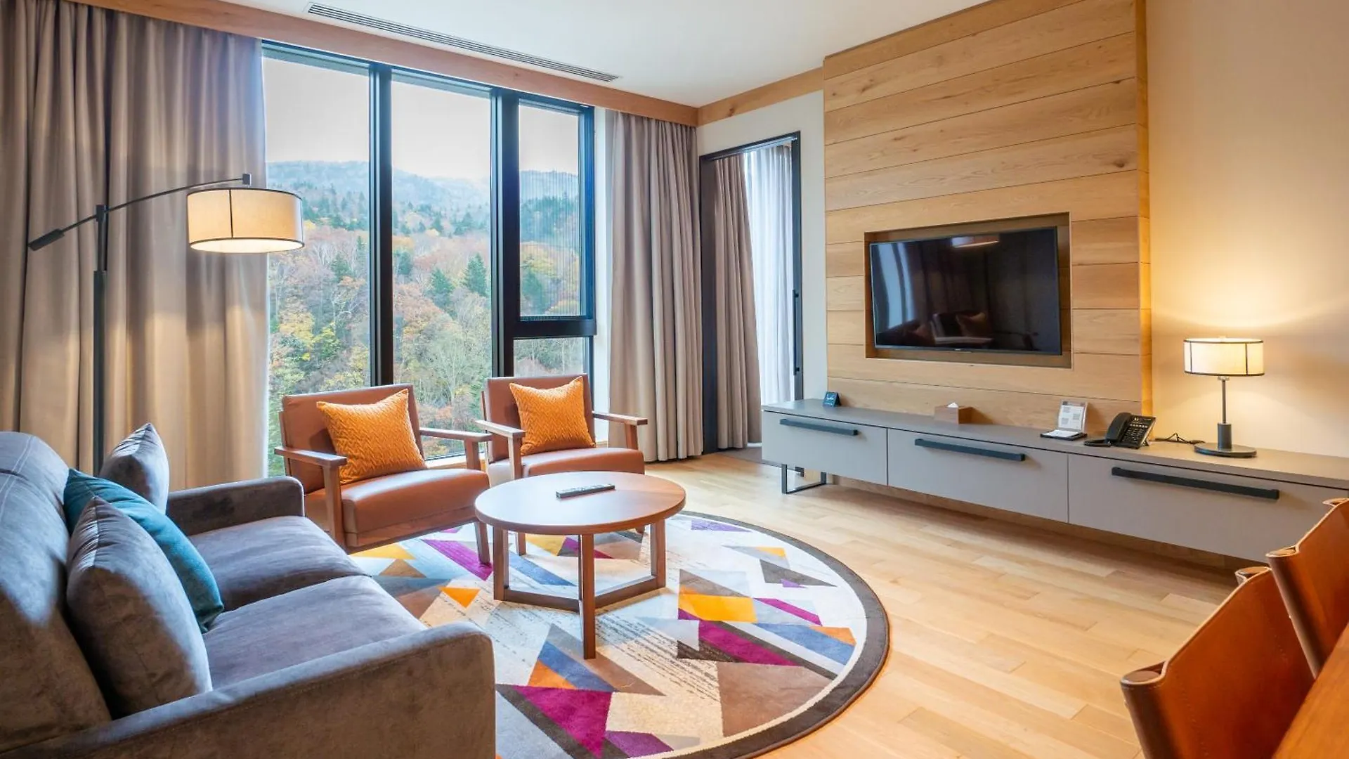 Yu Kiroro, Ski-In Ski-Out Luxury Residences Akaigawa Japan