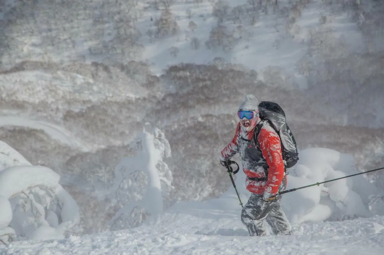 Aparthotel Yu Kiroro, Ski-In Ski-Out Luxury Residences Akaigawa
