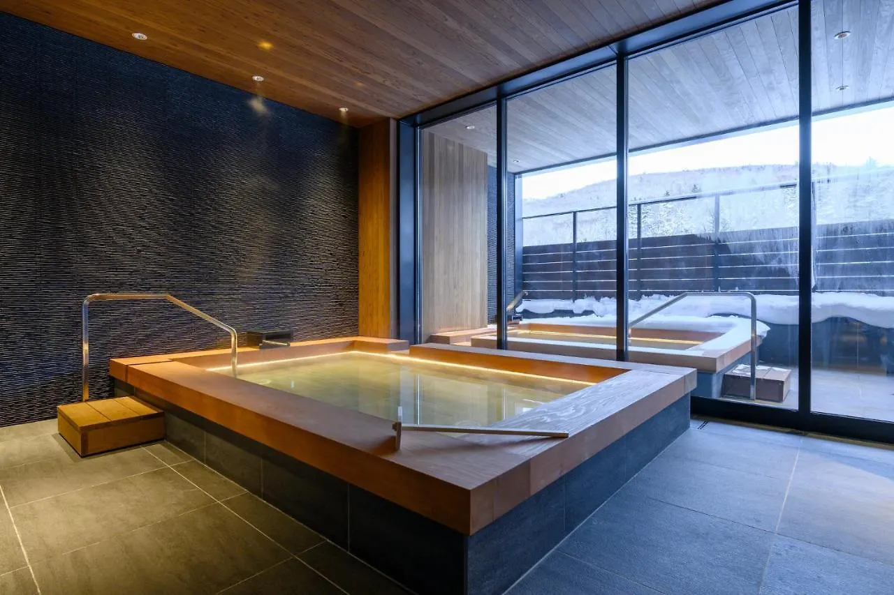 Aparthotel Yu Kiroro, Ski-In Ski-Out Luxury Residences Akaigawa